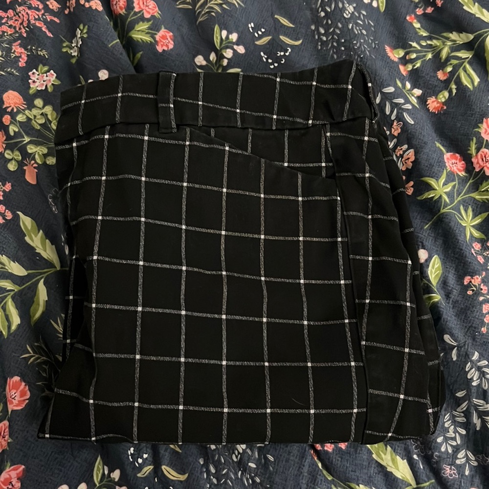 Old Navy “High Rise Pixie” pants-size 12